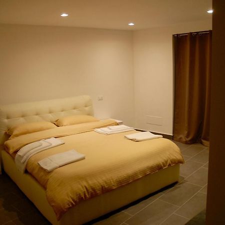 Yuba - Aragon Home Holiday مونتالبانو إليكونا المظهر الخارجي الصورة